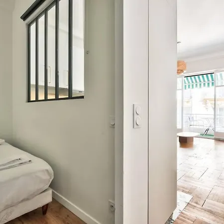 Magnificent - Carre D'or Apartment